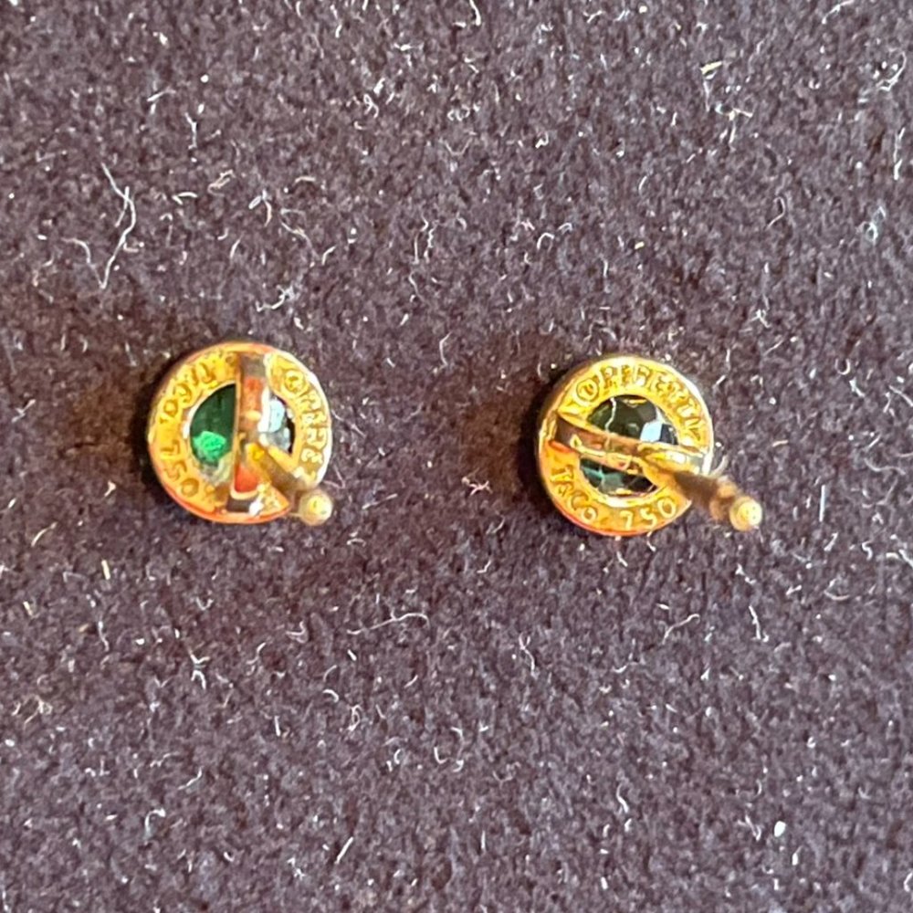 ❌SOLD❌  New TIFFANY & CO. x Elsa Peretti 18k Emerald Studs - Picture 4 of 8